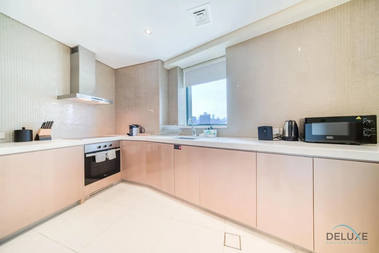 Polished 3Br At Damac Towers By Paramount A Business Bay By Deluxe Holiday Homes Dubai Daire